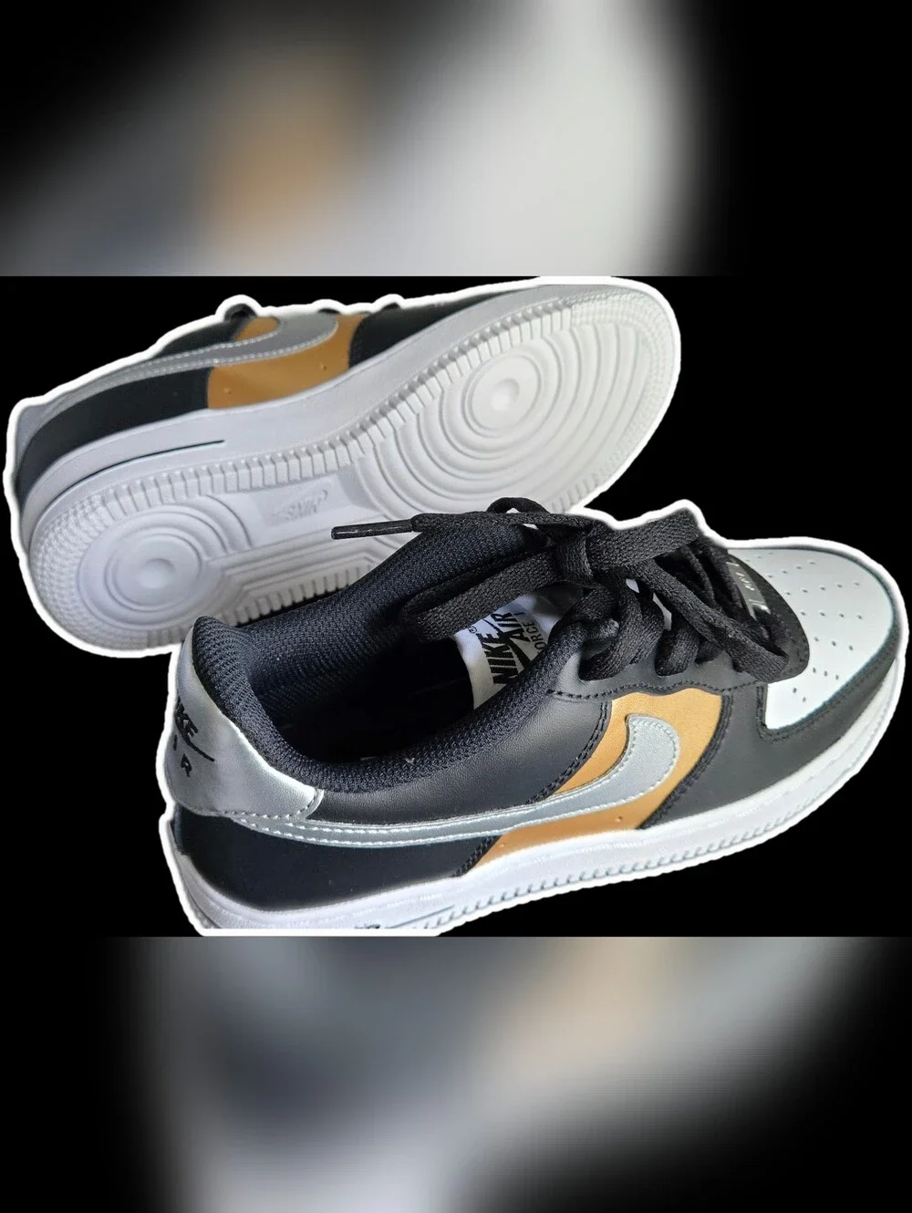 NIB Nike Air Force 1 '07. Size 5Y / Women's 6 1/2